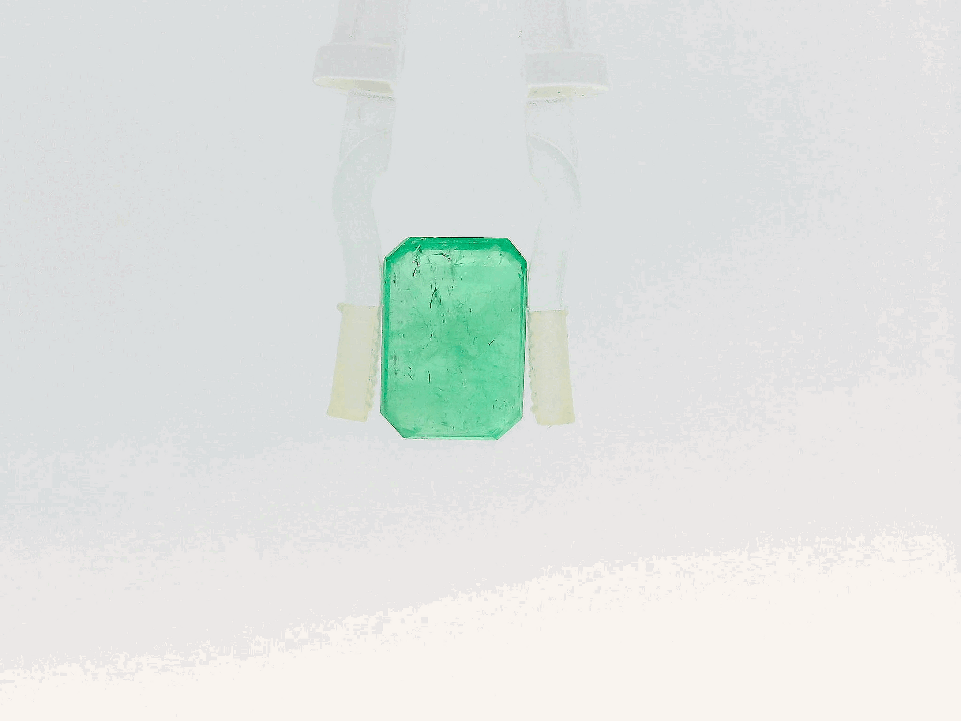 Emerald (Panna Stone) - 4.58 Carat