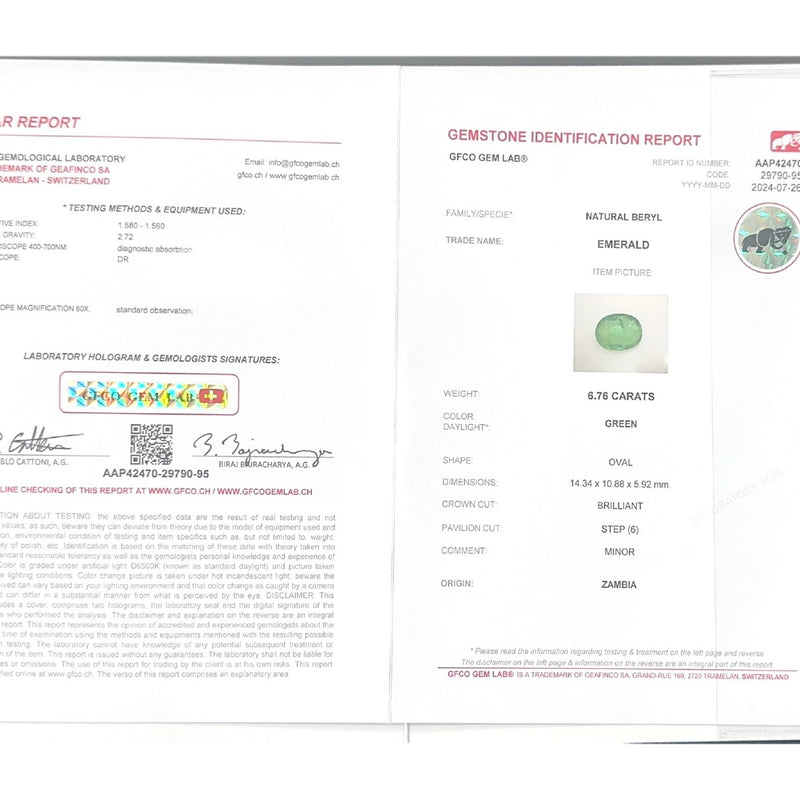 Emerald (Panna Stone) - 6.76 Carat