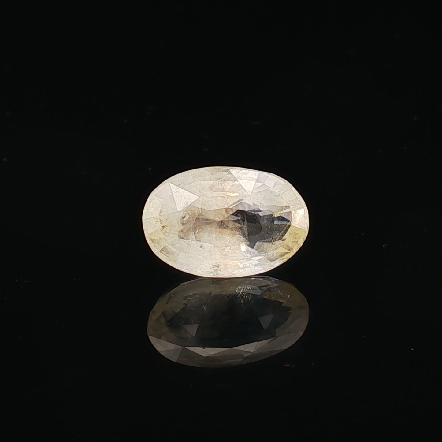 Yellow Sapphire (Pukhraj Stone) - 4.50 Carat