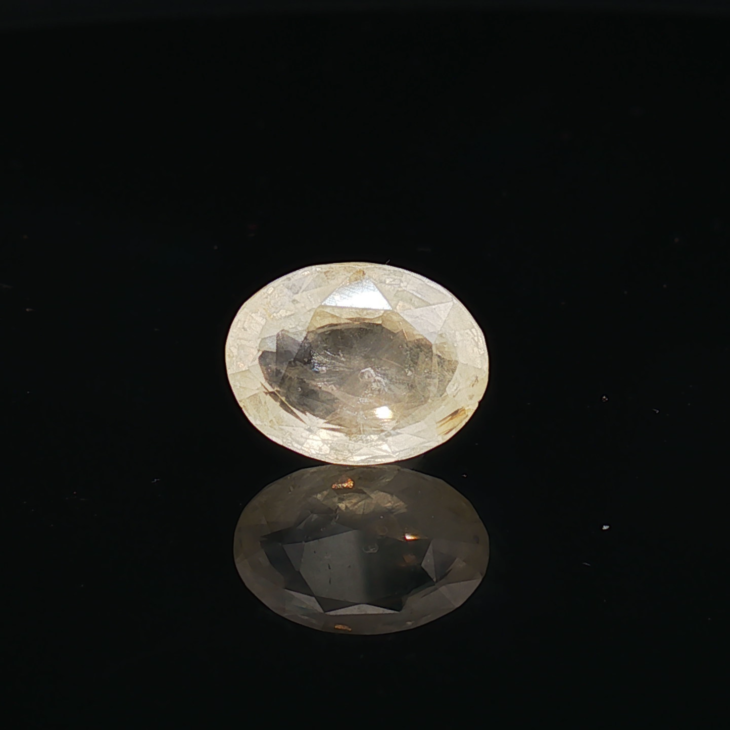 Yellow Sapphire (Pukhraj Stone) - 5.15 Carat
