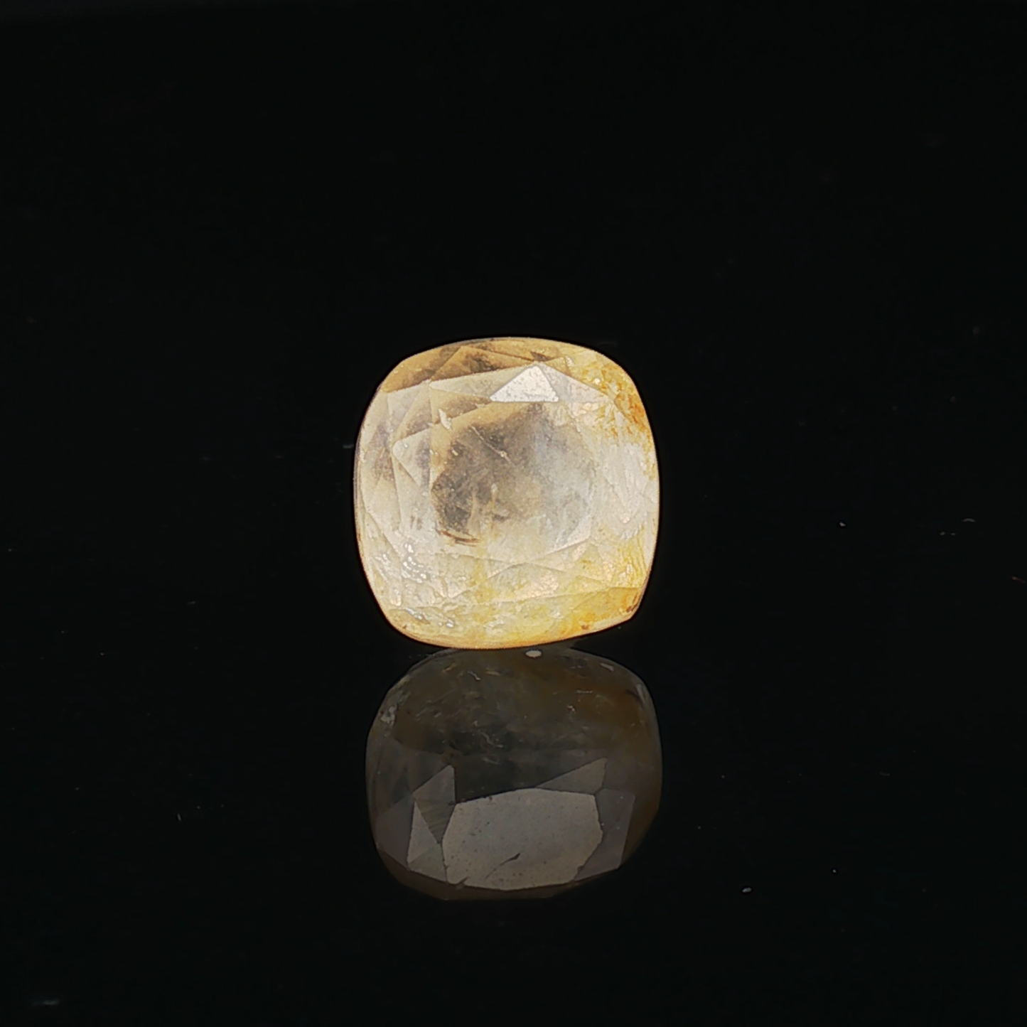 Yellow Sapphire (Pukhraj Stone) - 7.71 Carat